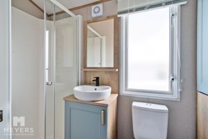 Photo 20- click for photo gallery